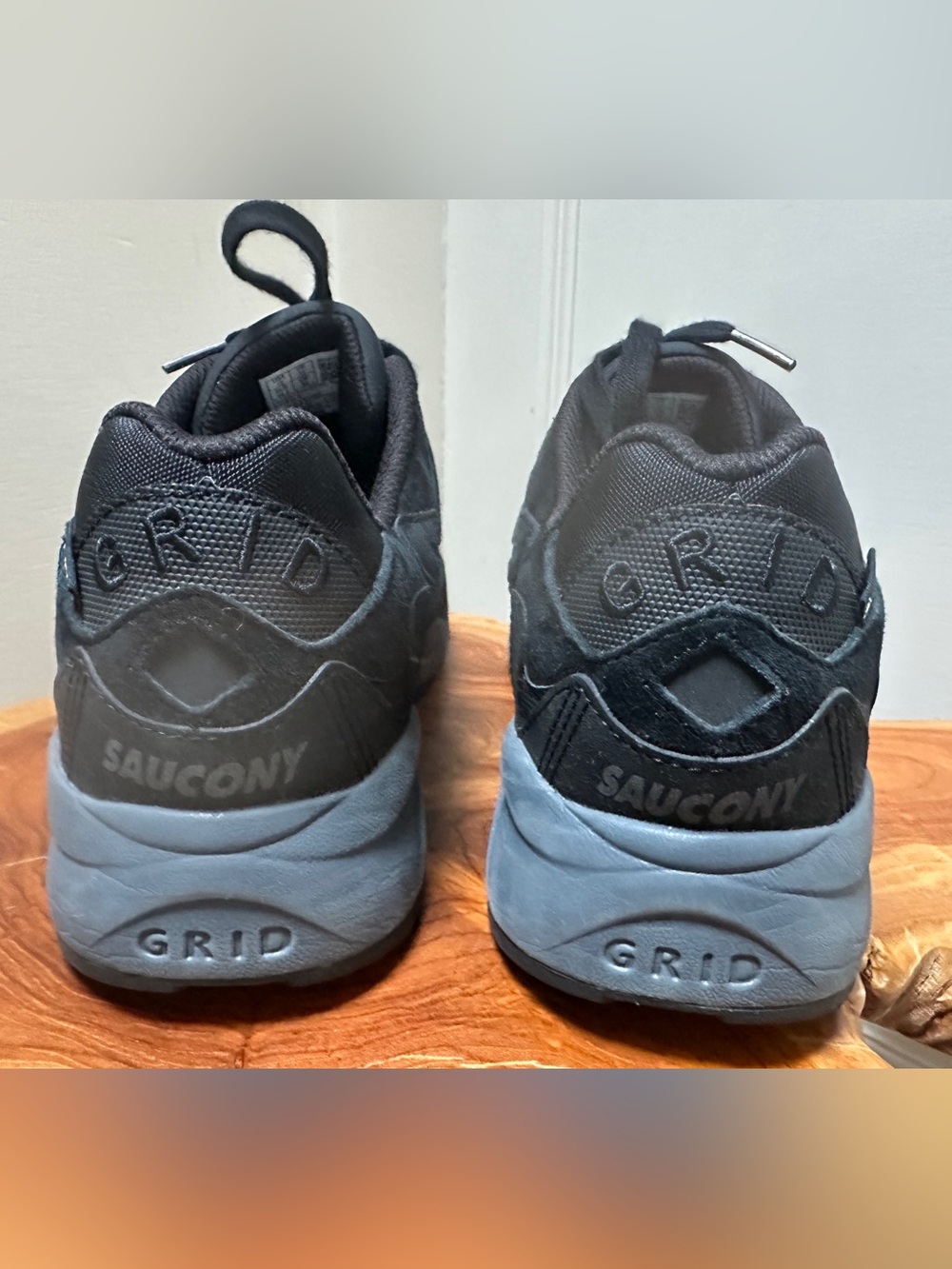 Saucony GRID Shadow 2 GORE-TEX “Triple Black” - Size: US Men’s 12 - Picture 7 of 8